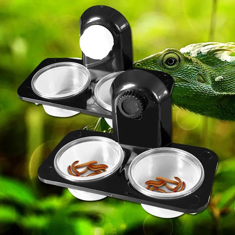 Water feeding bowl for pets