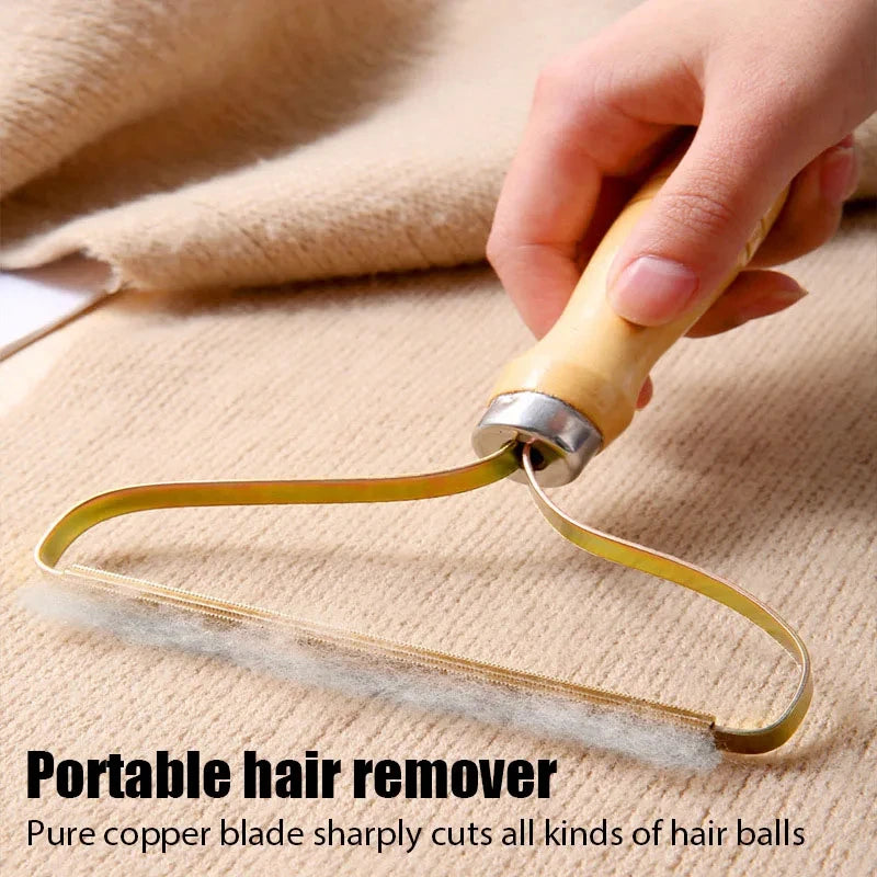 Portable manual epilator for pets
