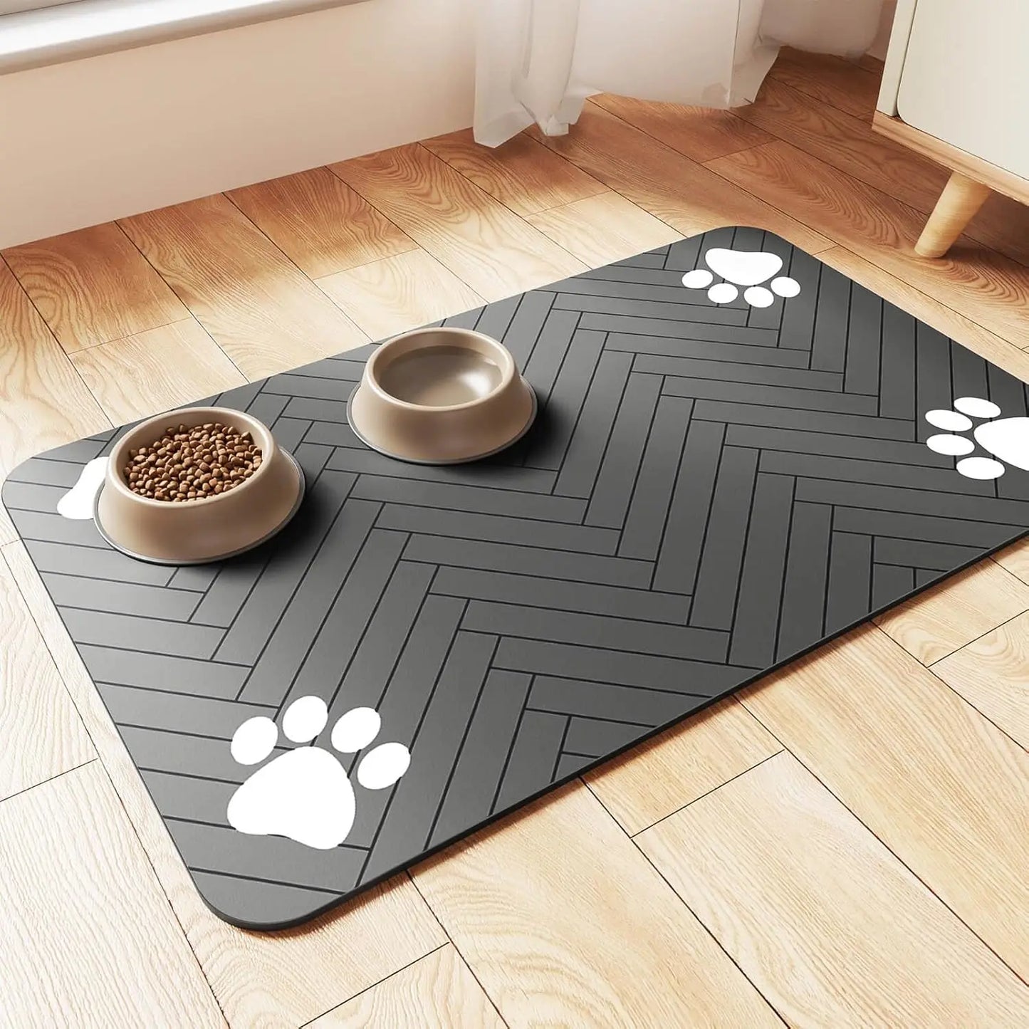 Absorbent Polymer Placemat for Pets
