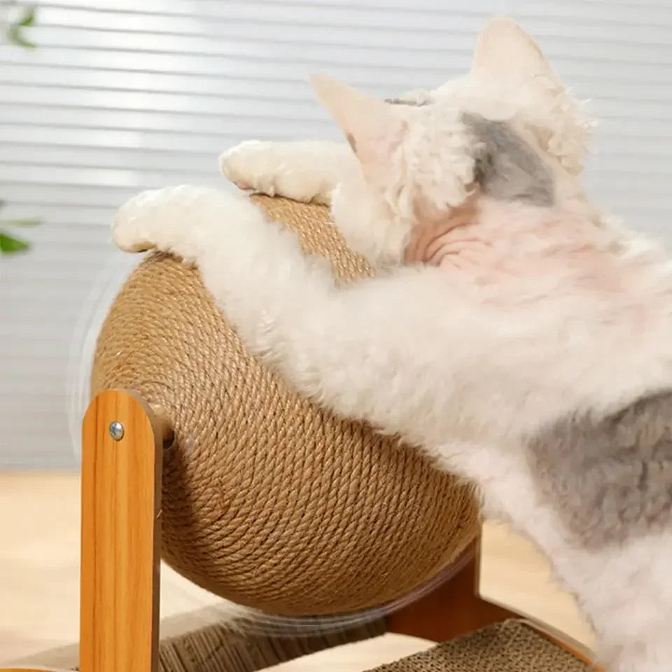 Wooden scratching ball for cat 