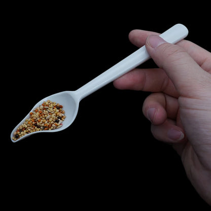 Plastic feeding spoons for baby birds 