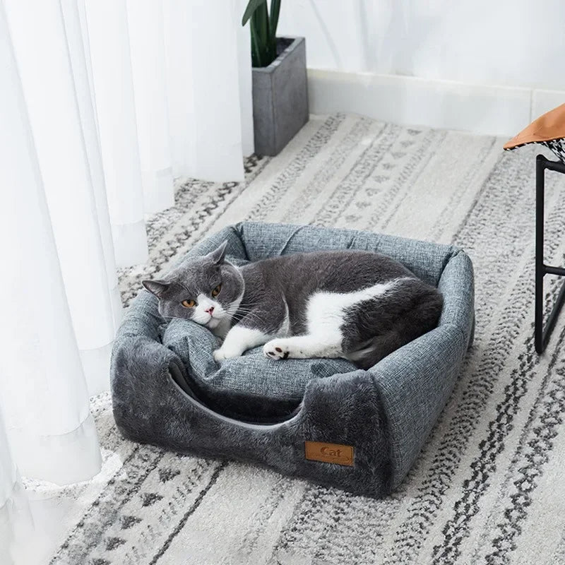 Closed Triangular Nest for Cat 