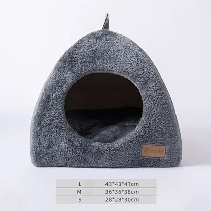 Closed Triangular Nest for Cat 