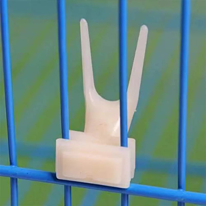 Fruit fork for pets 